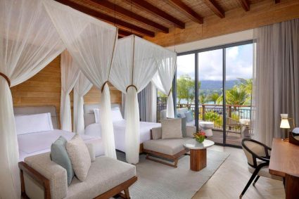 bedroom with 2 beds bedroom with 2 beds